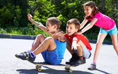 לשחק מחוץ לבית: היתרונות שישפיעו על בריאות הנפש של ילדנו